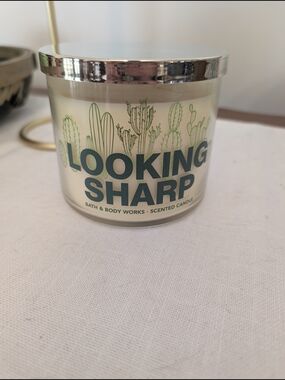 Bath & Body Works "Looking Sharp" Scented Candle - Green Print